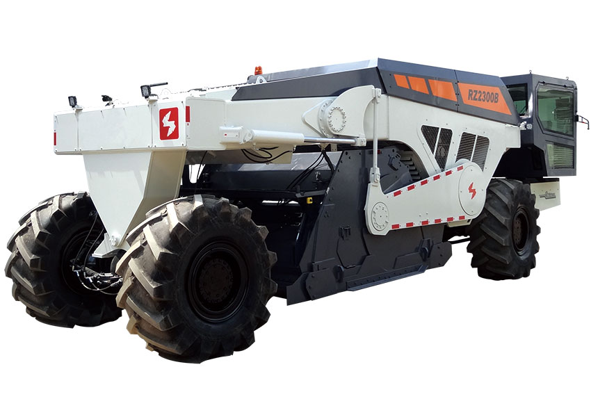 RZ2300B路面冷再生機(jī).jpg RZ2300B路面冷再生機(jī).jpg